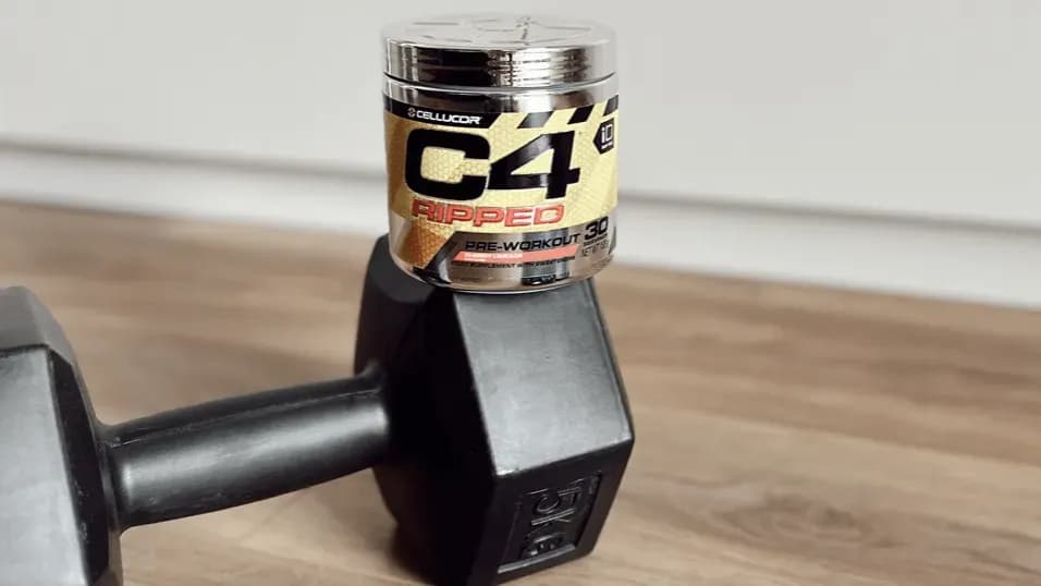 Przedtreningówka ile przed treningiem - idealny czas na suplementację Przedtreningówka ile przed treningiem - idealny czas na suplementację