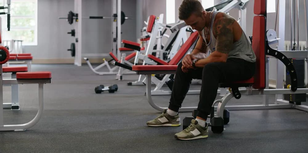 Ile powinien trwać trening na siłowni, aby osiągnąć najlepsze rezultaty?