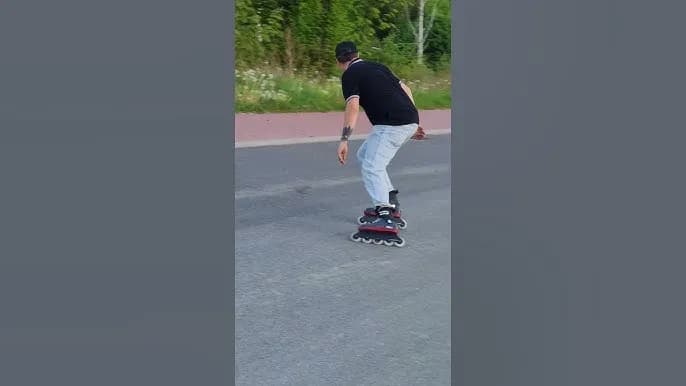 Jak zjeżdżać z górki na rolkach bezpiecznie i z kontrolą prędkości